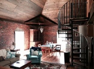 135 Vaughan St, Portland, ME 04102