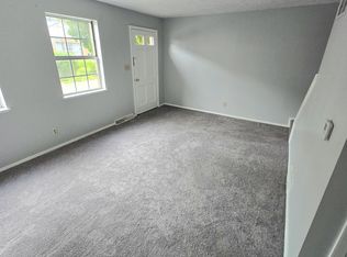 7046 Paxton Rd, Youngstown, OH 44512