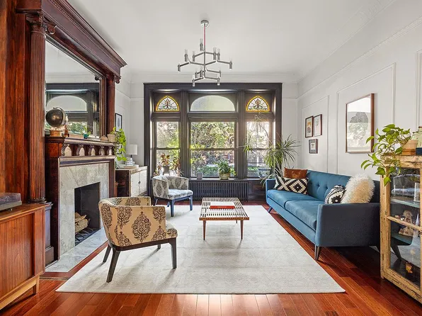 392 3rd St APT 2, Brooklyn, NY 11215