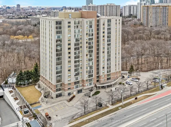 200 Burnhamthorpe Rd E #1309, Mississauga, ON L5A 4L4