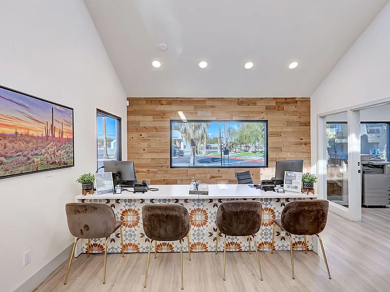 Alterra Apartments — Photo 9