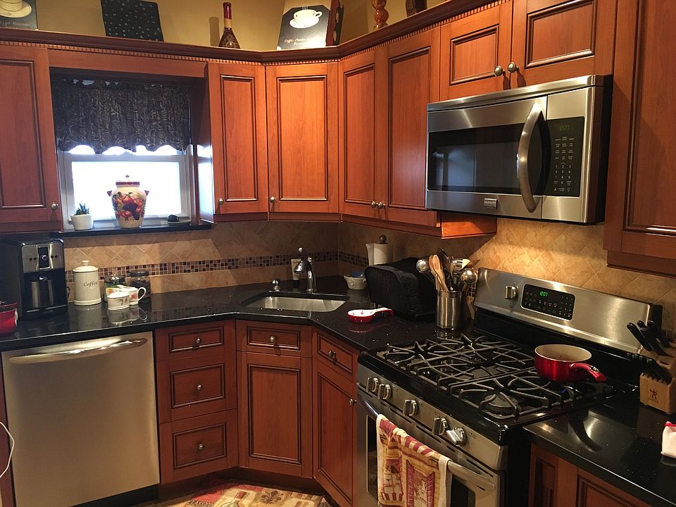 1st image of 2051 E 34th St