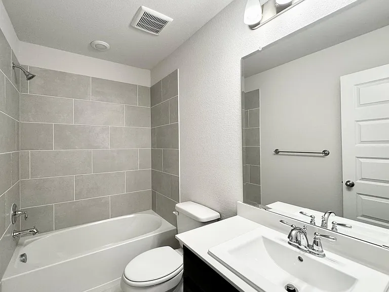 7837 Bayside Dr — Photo 14