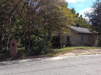 2nd image of 1208 18th Ave