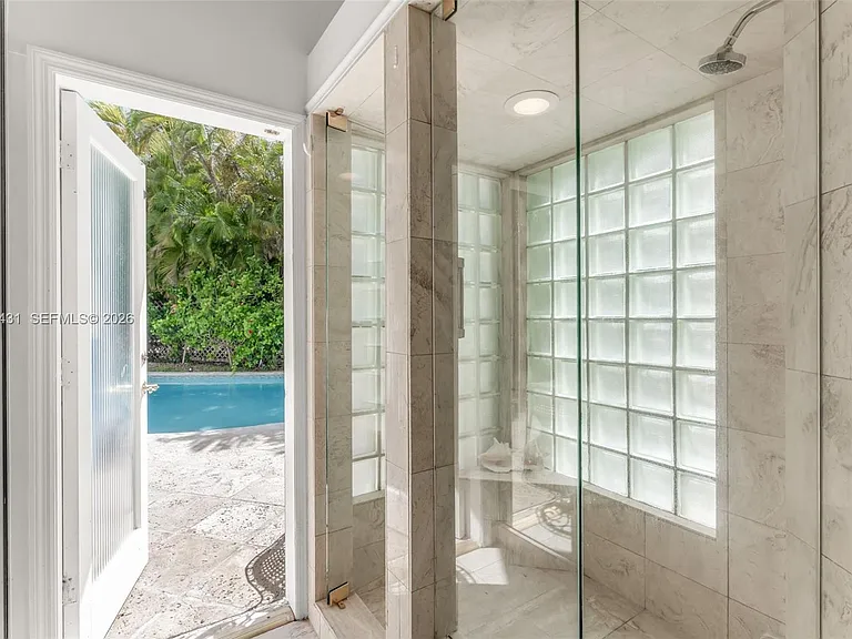 7924 SW 50th Ct — Photo 21