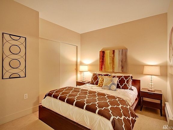 3rd image of 530 Broadway Ave E #308