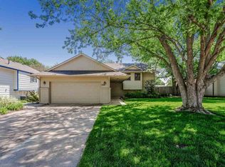 2318 N Forest Park St, Derby, KS 67037