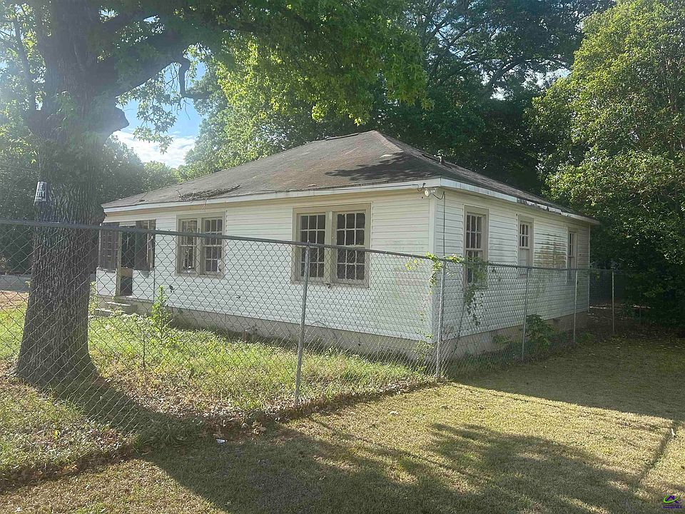 1st image of 730 Villa Esta Ave