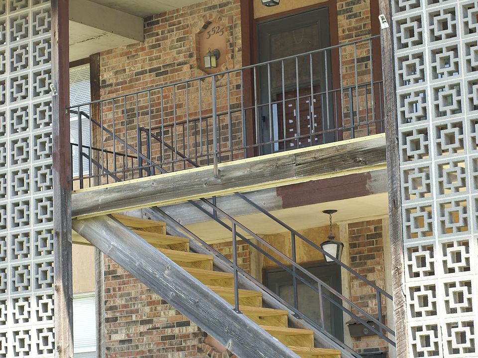 1st image of 3531 S Lynn St APT B