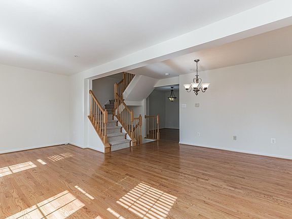 5th image of 4621 Weston Pl
