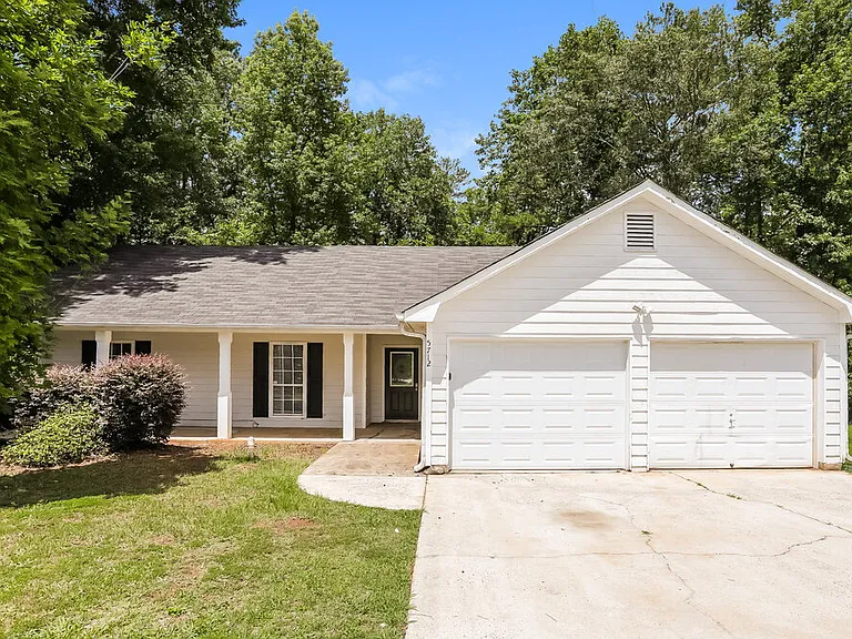 5712 Mistyview Dr — Photo 1