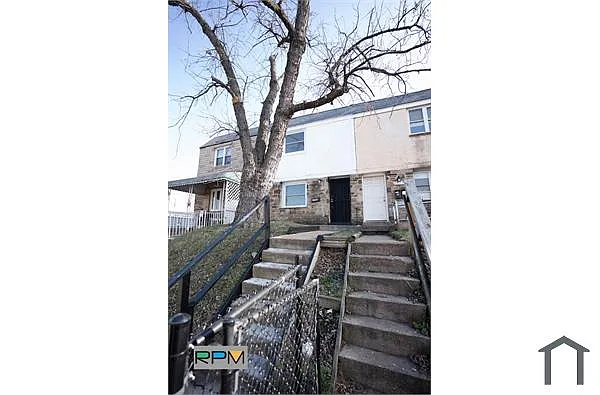Building Photo - 3705 8th St