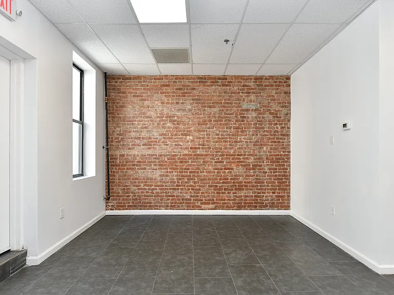 2707 Bergenline Ave — Photo 9