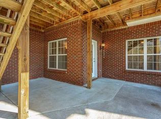 9628 Pecan Springs Cir, Chattanooga, TN 37421