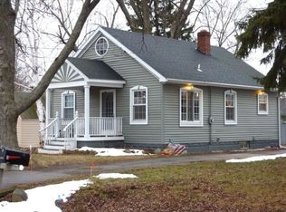 1328 Merle Ave, Burton, MI 48509