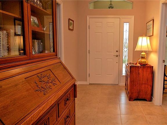 2nd image of 3424 Sassafras Ct