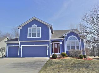 21714 W 61st St, Shawnee, KS 66218
