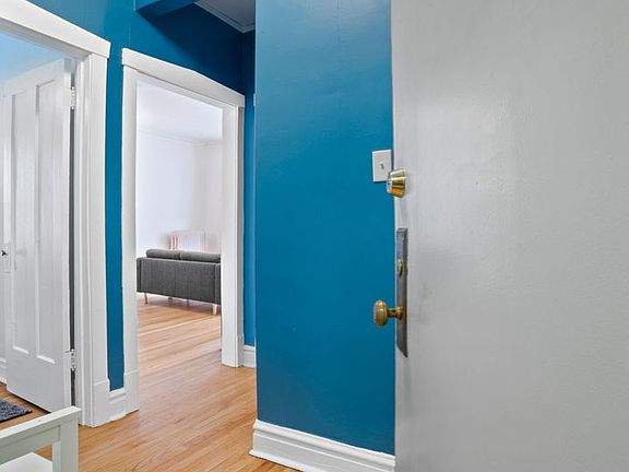 3rd image of 5551 S Kimbark Ave APT 6