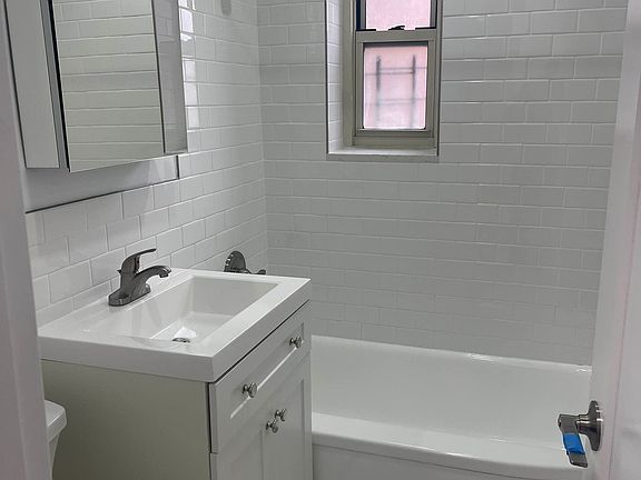5th image of 139-15 83rd Ave APT 313