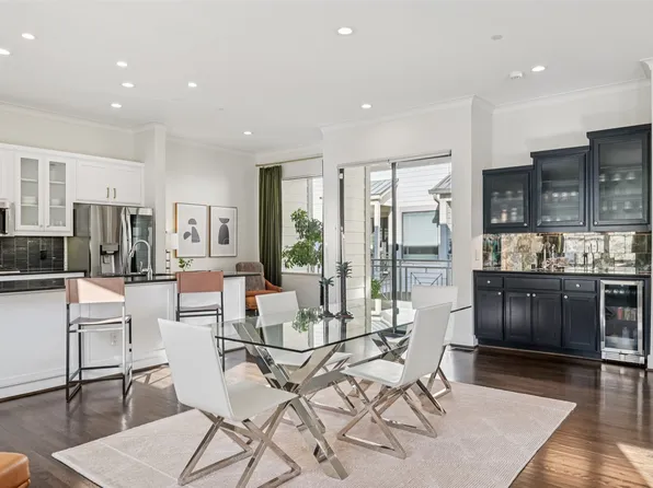 3926 Holland Ave APT 102, Dallas, TX 75219