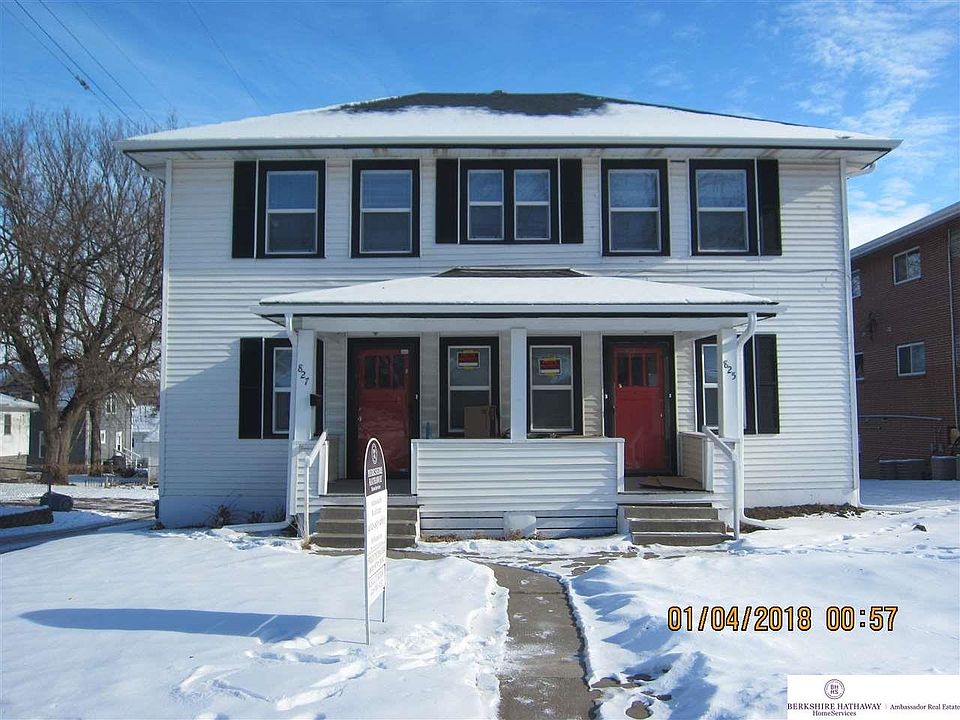 1st image of 825-827 N 47 St