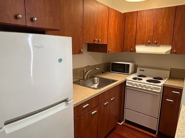 843 Western Ave APT 1