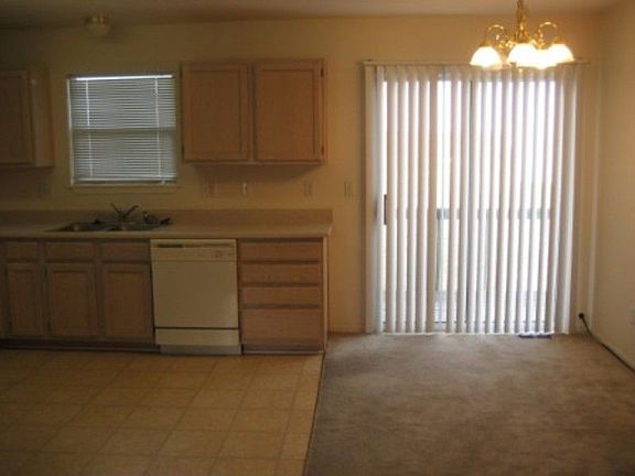 3rd image of 15412 E 48th Ter