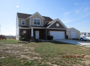 733 Turtle Bay Rd, Boonville, IN 47601