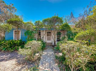 4601 Locust St, Bellaire, TX 77401