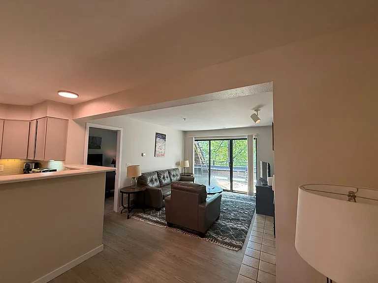 812 Walnut St #C — Photo 14