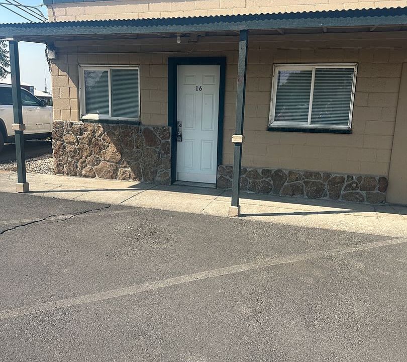 1st image of 2128 W Broadway Ave #16