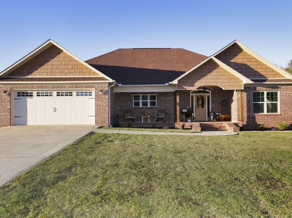 65 Casey Ct, Anniston, AL 36207