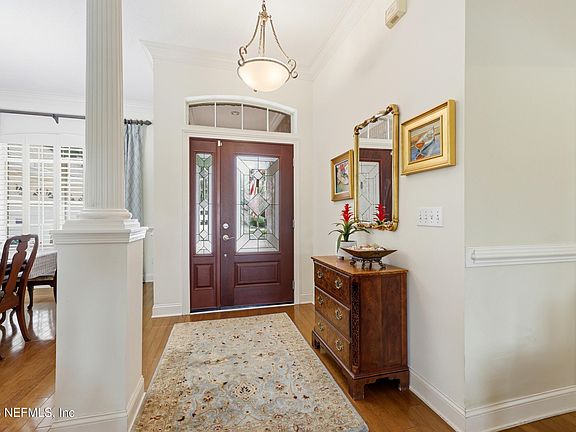 4th image of 4078 GLENHURST Drive N