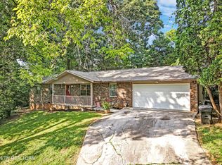 704 Crest Forest Rd, Knoxville, TN 37923