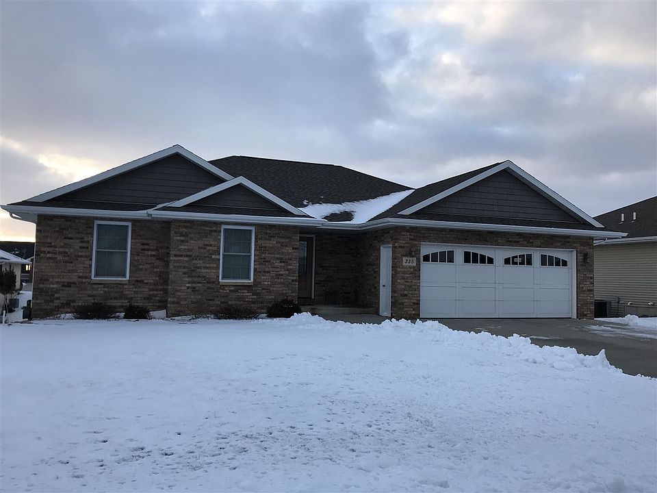 1st image of 335 Lezlie Dr