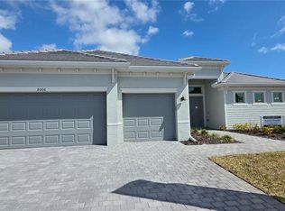8006 Lakes Edge Ln, Port Charlotte, FL 33981