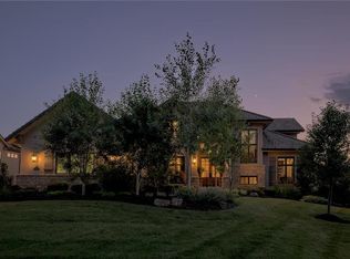 14608 Linden St, Leawood, KS 66224