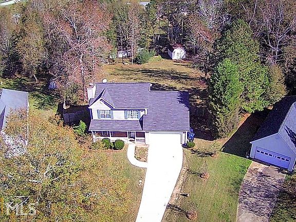5th image of 308 Greenleaf Ct