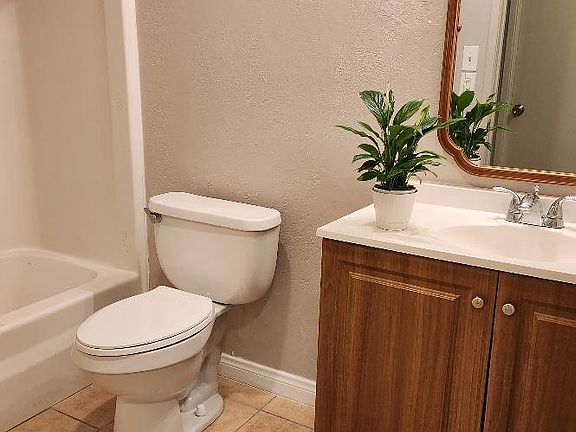 2nd image of 2619 Bancroft Dr