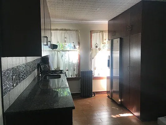 Rented by Gavco Realty Group Inc | media 1