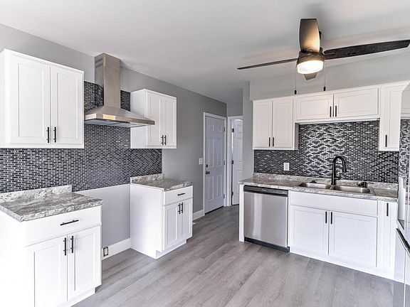 5th image of 2461 Azelda St