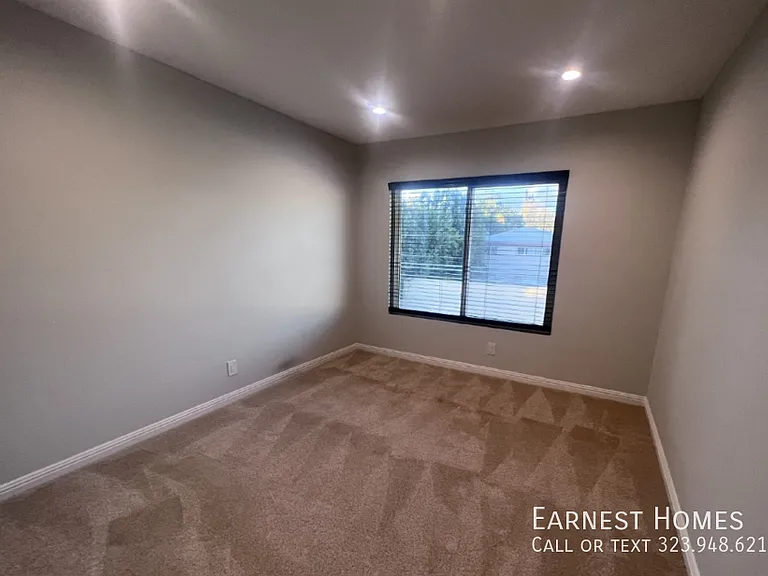 14309 Hartsook St — Photo 22