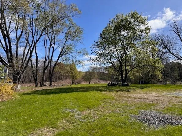 229 & 225 Providence Rd, South Grafton, MA 01560
