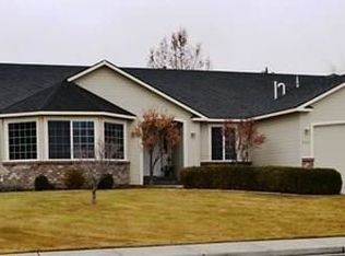 4907 W 24th Pl, Kennewick, WA 99338