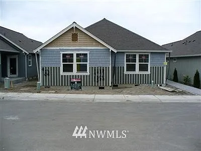 1355 SW Windsor Drive #82 photo 1