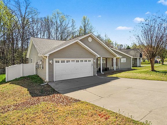 2nd image of 502 Pleasant Green Dr