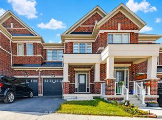 919 Elizabeth Mackenzie Dr, Pickering, ON L1X 0P5