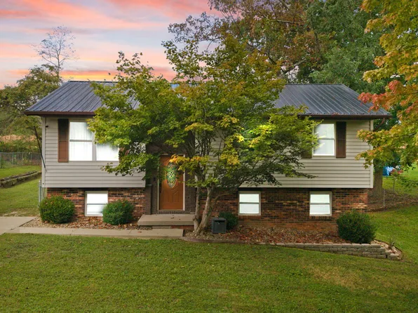 304 Northland Dr, Corbin, KY 40701