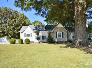 2602 Pennsylvania Ave, Kannapolis, NC 28083
