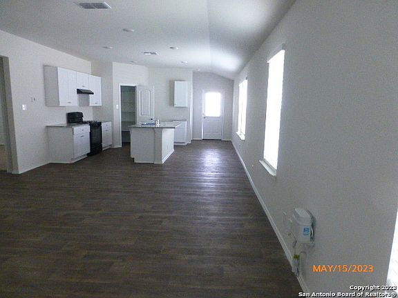 3rd image of 4238 Fort Palmer Blvd